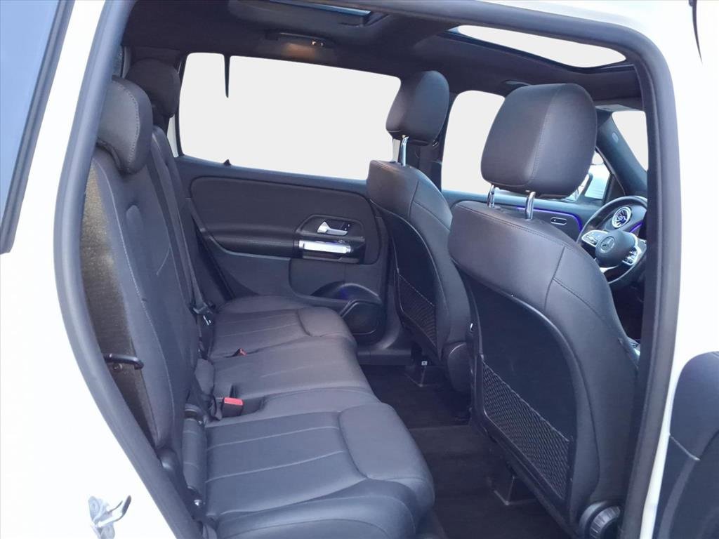 Used 2022 Mercedes-Benz GLB 250 4MATIC image 16