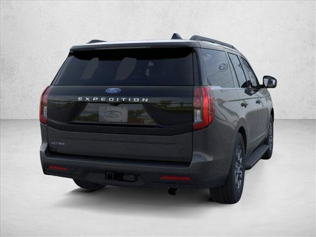 New 2026 Ford Expedition Active image 8