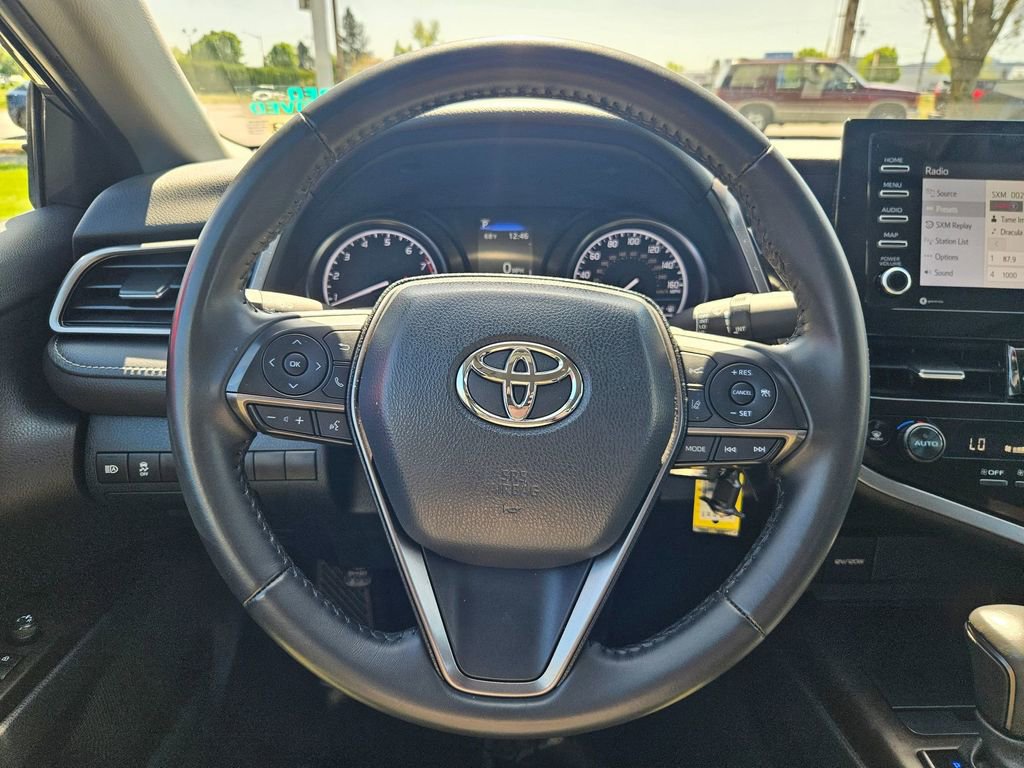 Used 2024 Toyota Camry SE FWD image 14