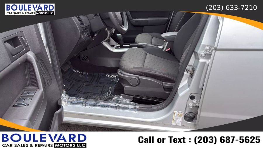 Used 2010 Ford Focus SE image 22