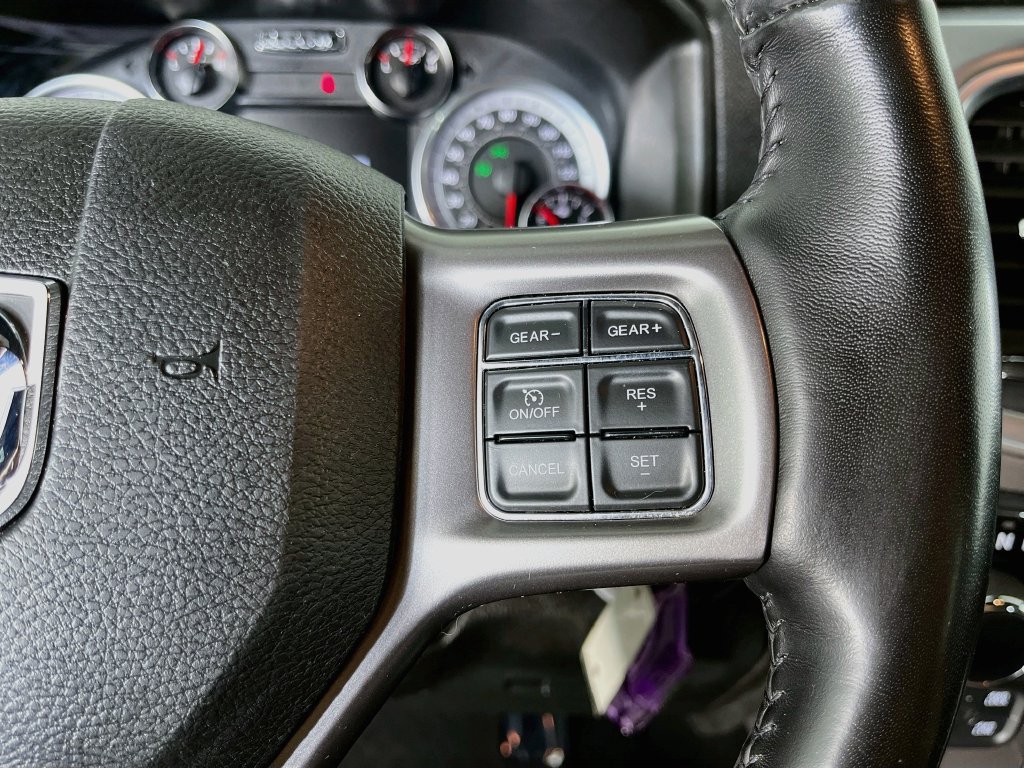 Used 2022 RAM 1500 Warlock w/ Ceramic Grey Warlock Package AWD/4WD image 14