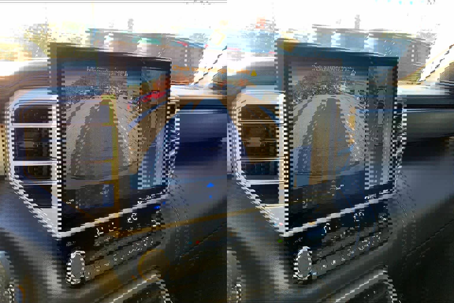 Used 2024 Toyota Tundra Platinum image 28