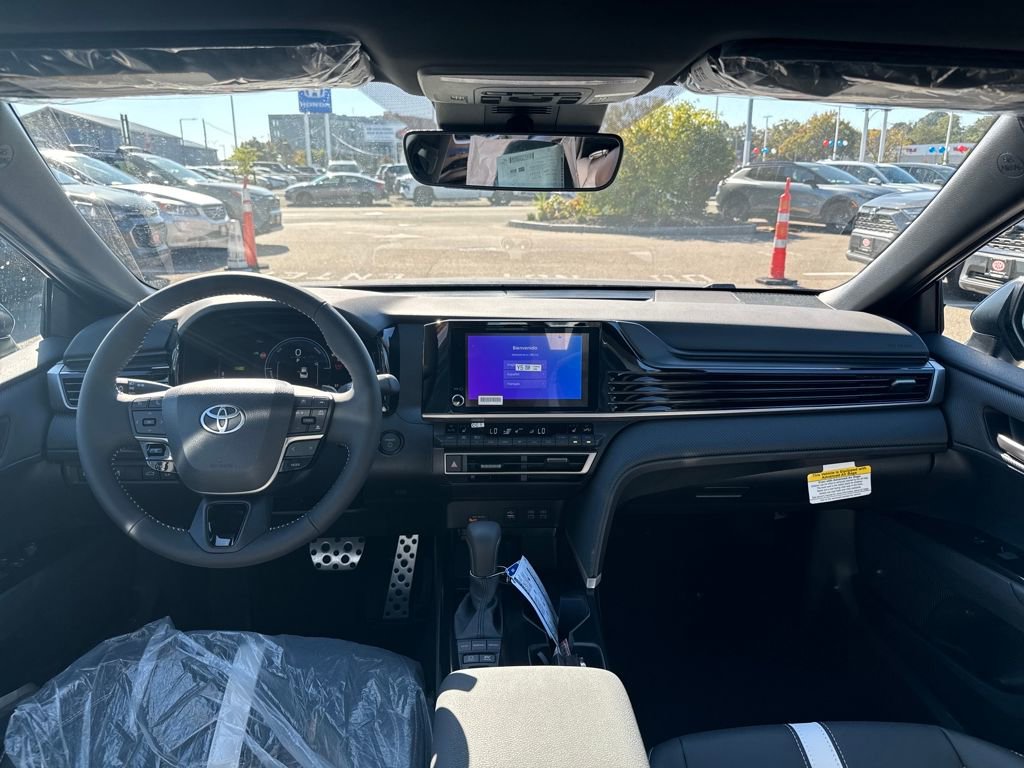 New 2026 Toyota Camry SE image 10