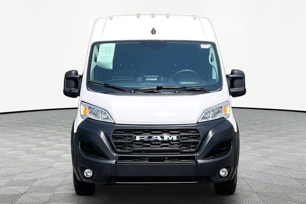 Used 2025 RAM ProMaster 2500 w/ Convenience Group FWD image 2