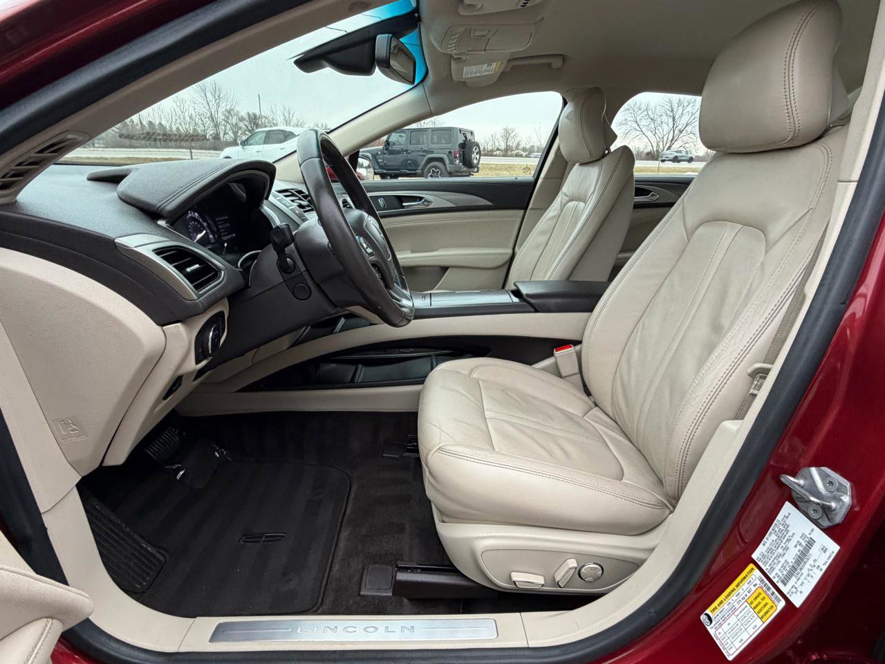 Used 2017 Lincoln MKZ Reserve w/ Climate Package image 11