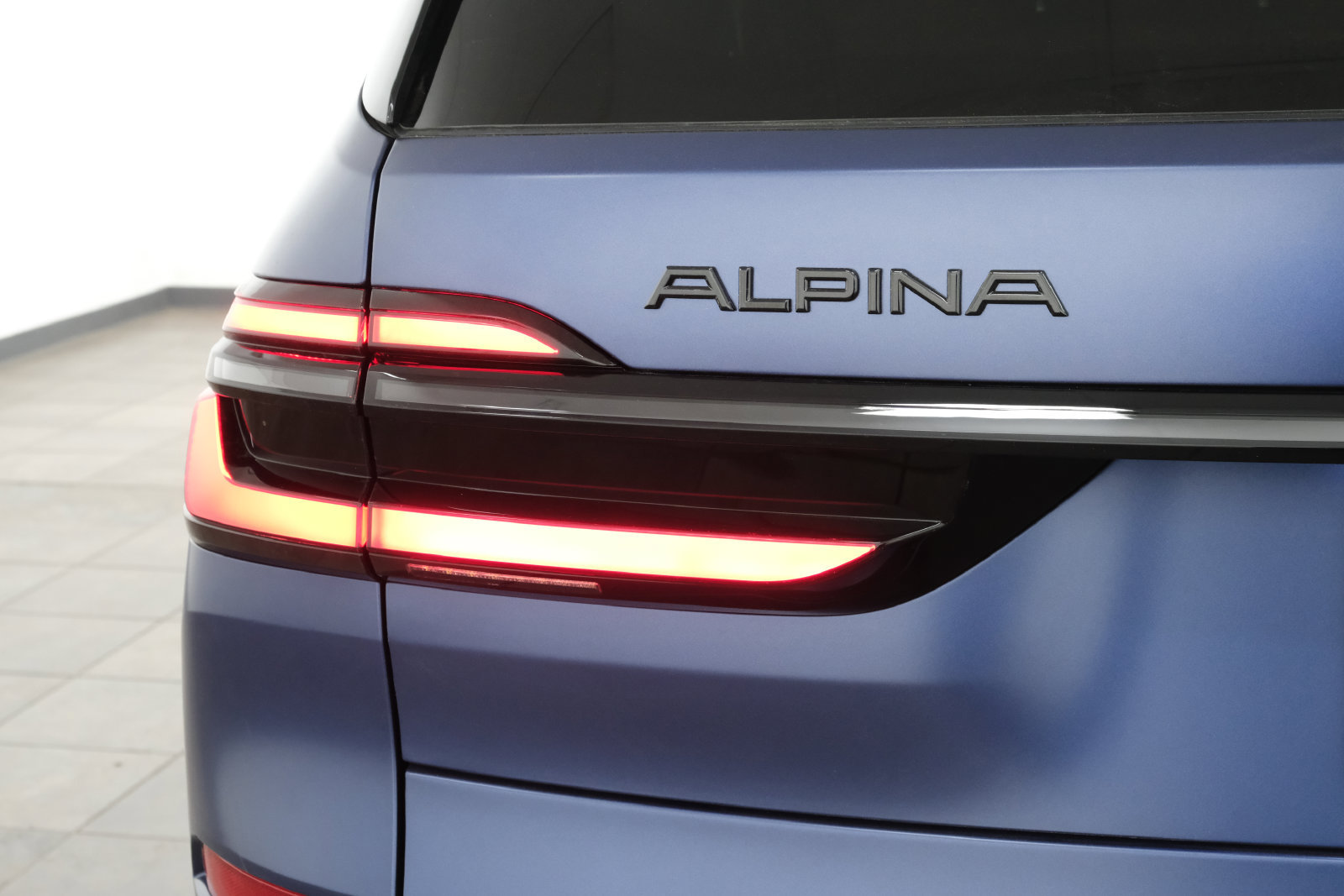 New 2026 BMW ALPINA XB7 AWD/4WD image 5