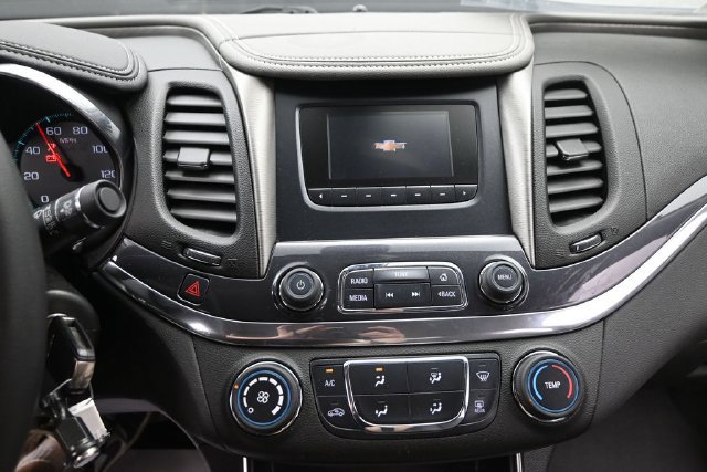 Used 2017 Chevrolet Impala LS FWD image 22