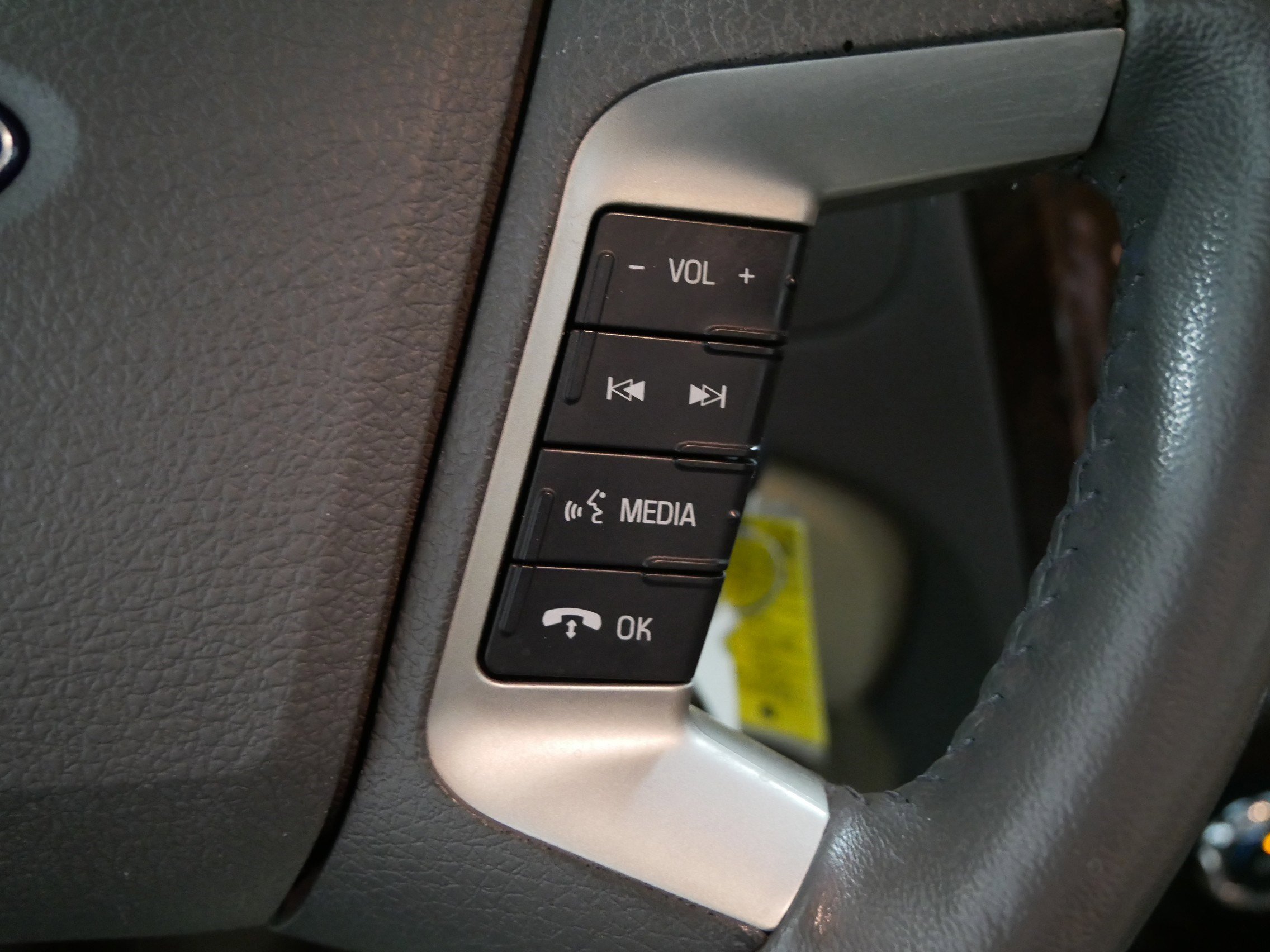 Used 2012 Ford Fusion SEL image 28