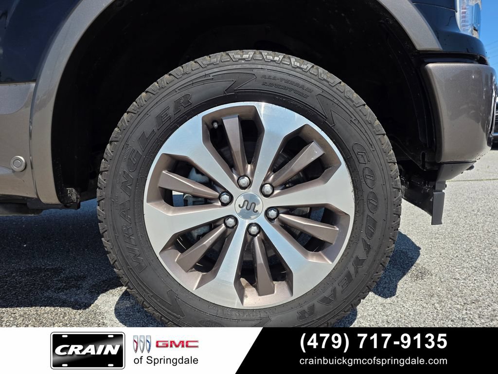 Used 2018 Ford F150 King Ranch w/ Equipment Group 601A Luxury AWD/4WD image 29