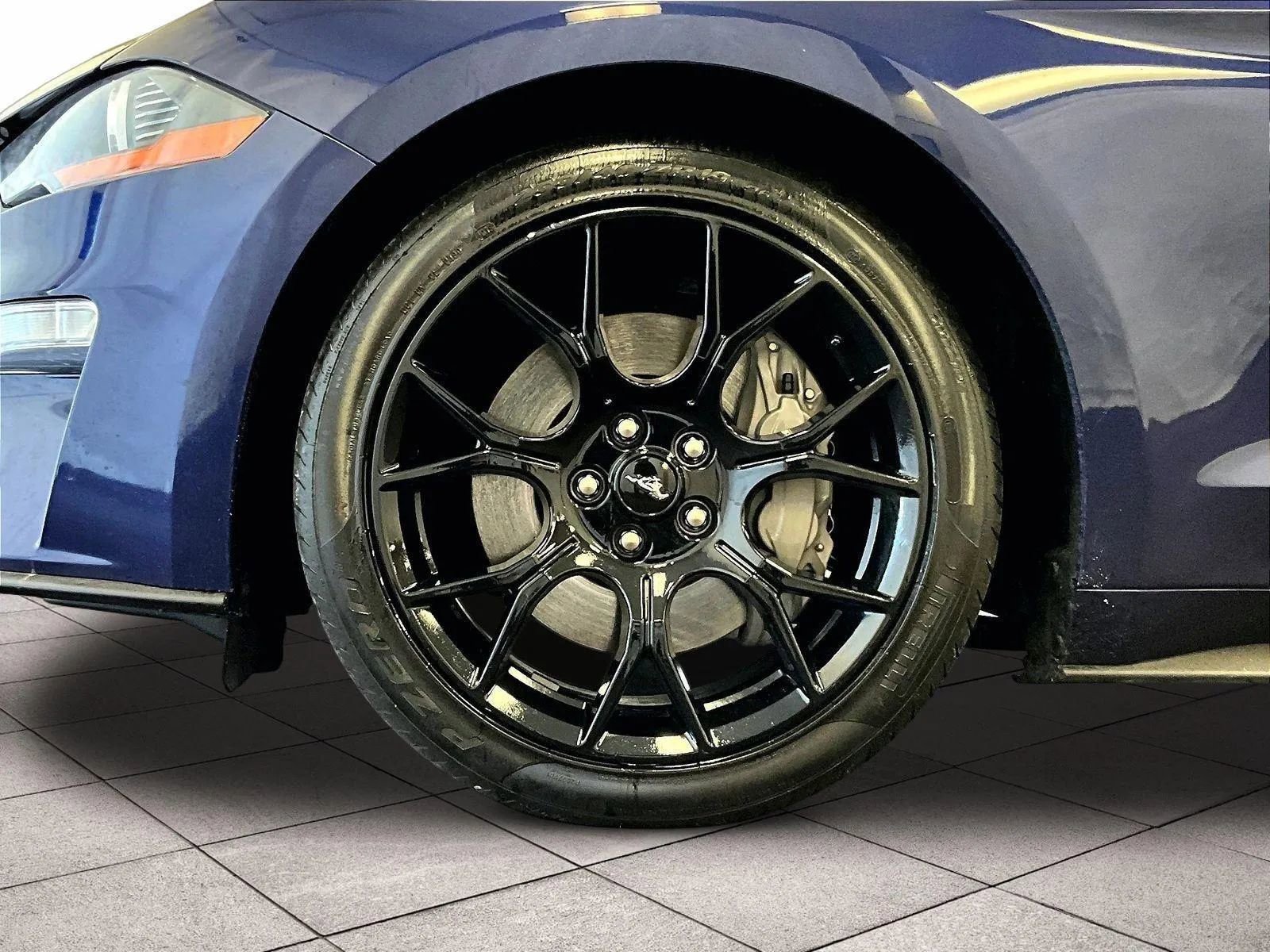 Used 2018 Ford Mustang Premium w/ Ecoboost Performance Package image 8