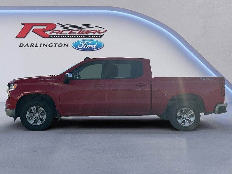 Used 2022 Chevrolet Silverado 1500 LT image 2