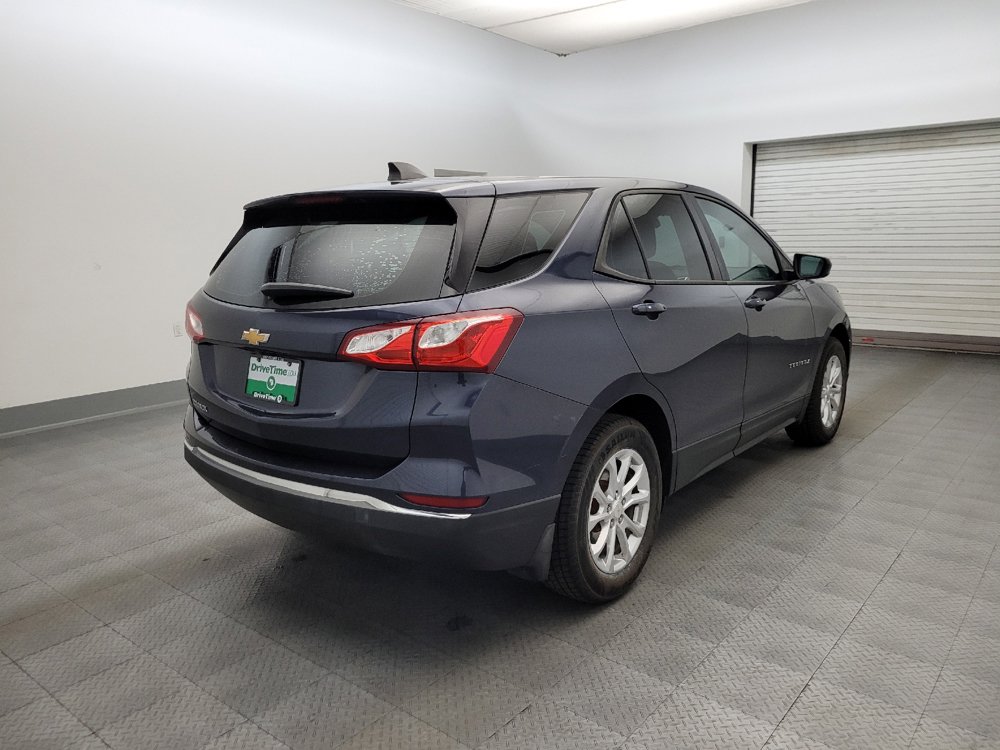 Used 2018 Chevrolet Equinox LS w/ LPO, Cargo Package FWD image 9