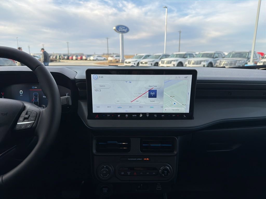 New 2026 Ford Maverick Lobo image 21