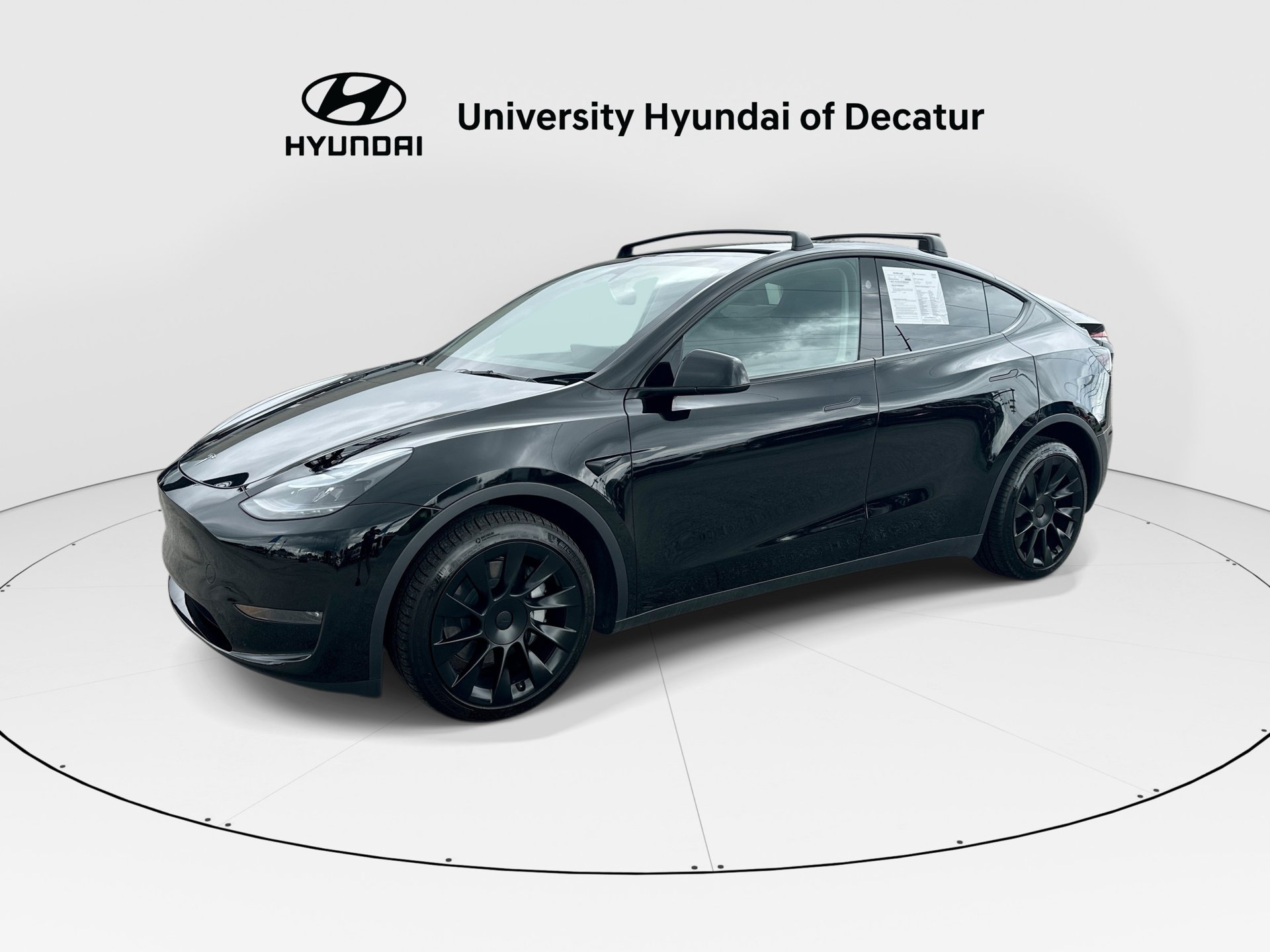 Used 2025 Tesla Model Y Long Range AWD/4WD image 4