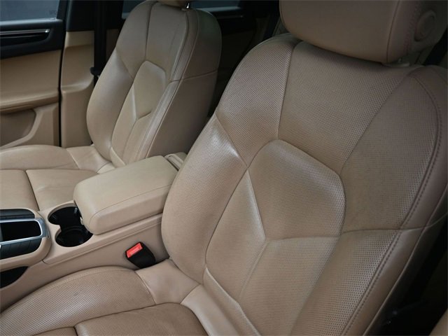 Used 2019 Porsche Macan image 20