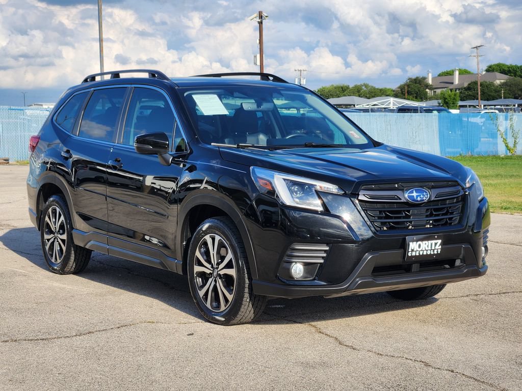Used 2023 Subaru Forester Limited AWD/4WD image 3