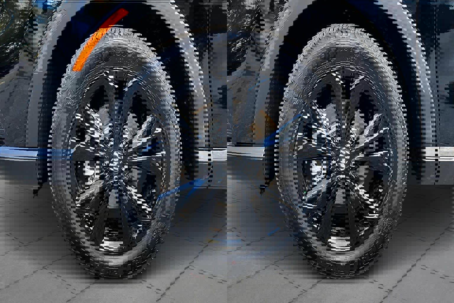 Used 2025 Honda CR-V Sport Touring image 11