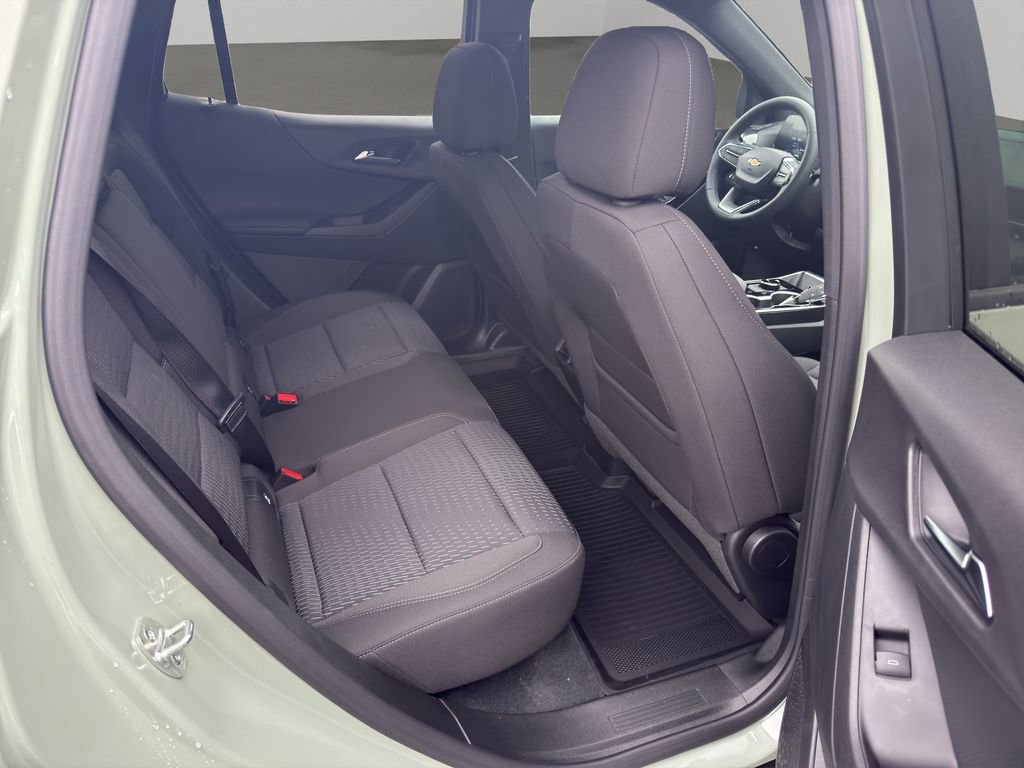 New 2026 Chevrolet Equinox LT image 25