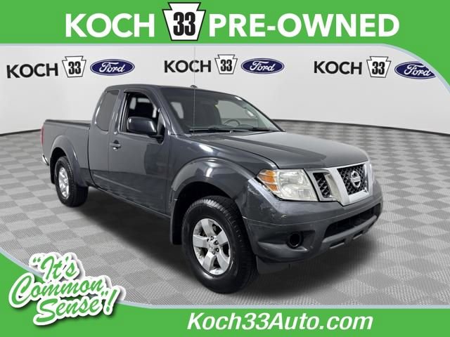 Used 2013 Nissan Frontier SV image 1