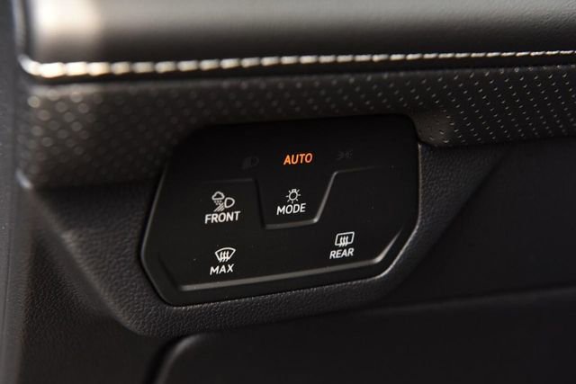 New 2026 Volkswagen Atlas SEL image 10