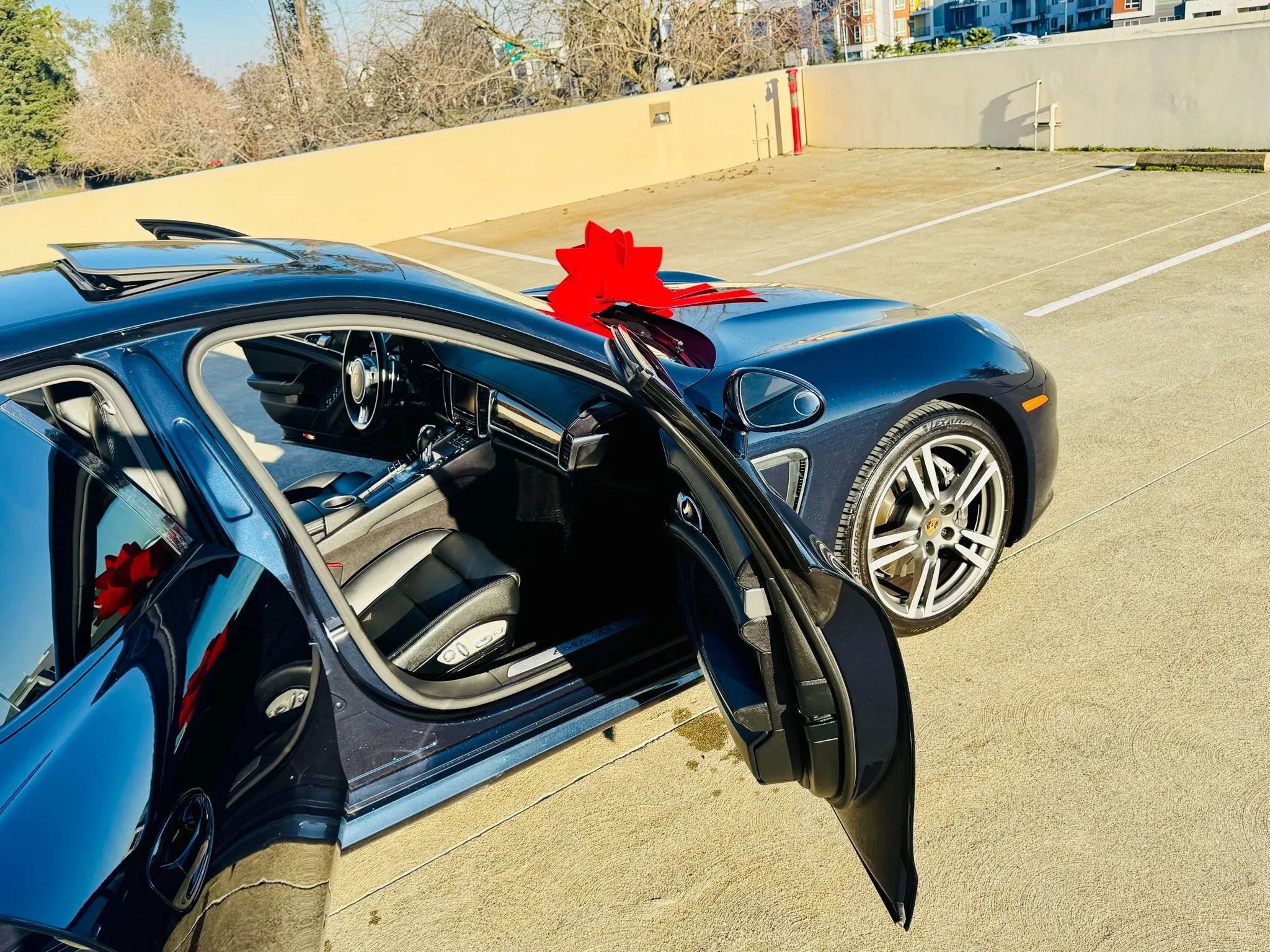 Used 2016 Porsche Panamera Edition image 19