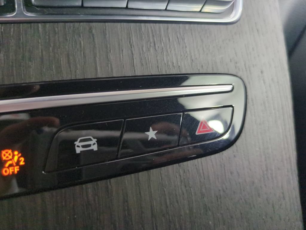 Used 2022 Mercedes-Benz GLC 43 AMG 4MATIC image 29