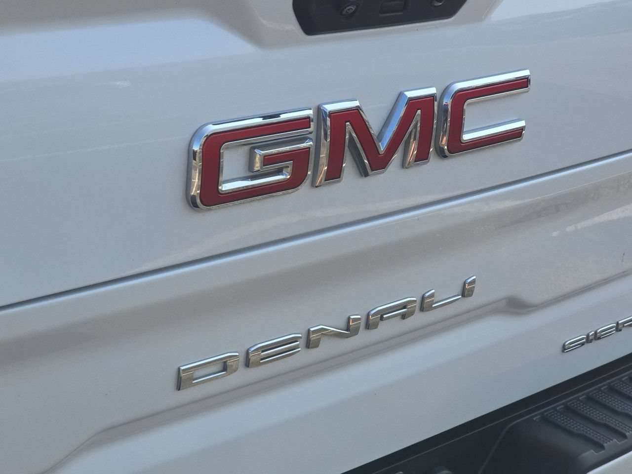 Certified 2023 GMC Sierra 1500 Denali AWD/4WD image 35