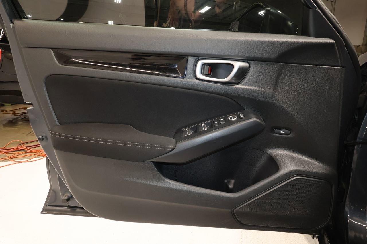 Used 2023 Honda Civic EX image 21