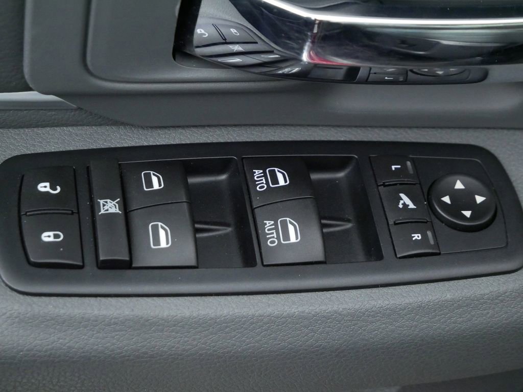 Used 2016 RAM 1500 Big Horn image 21