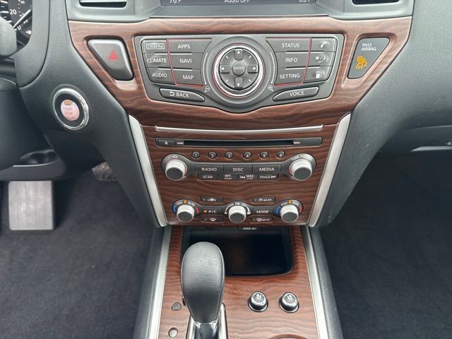 Used 2018 Nissan Pathfinder Platinum w/ Cargo Package image 17