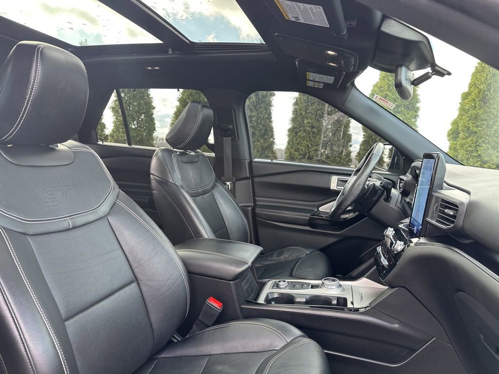Used 2022 Ford Explorer ST w/ Equipment Group 401A image 35