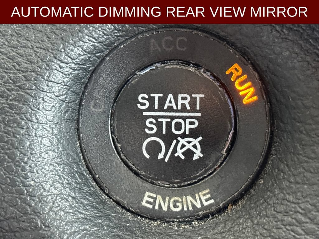 Used 2015 Jeep Cherokee Limited AWD/4WD image 6
