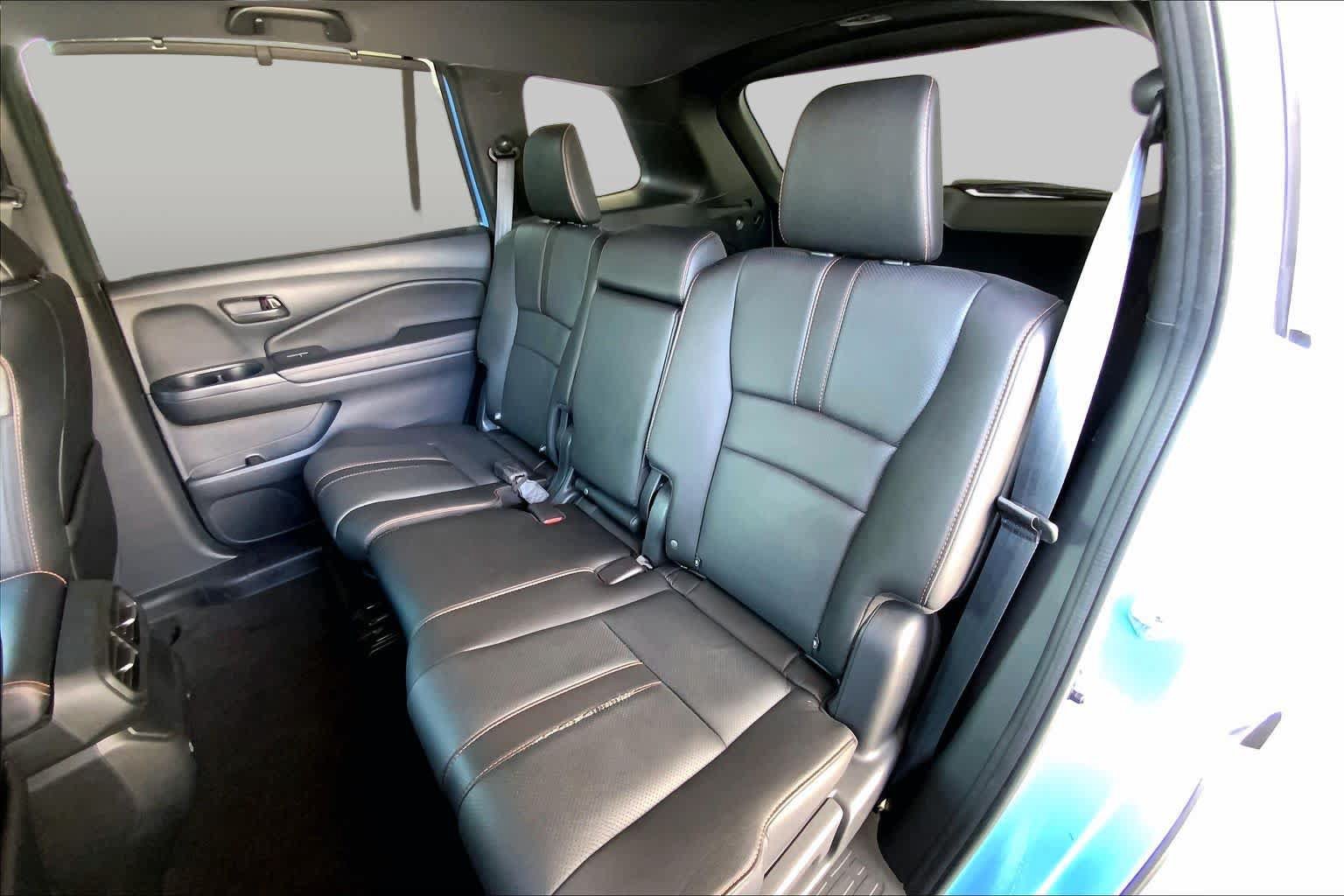 Used 2024 Honda Passport TrailSport image 21
