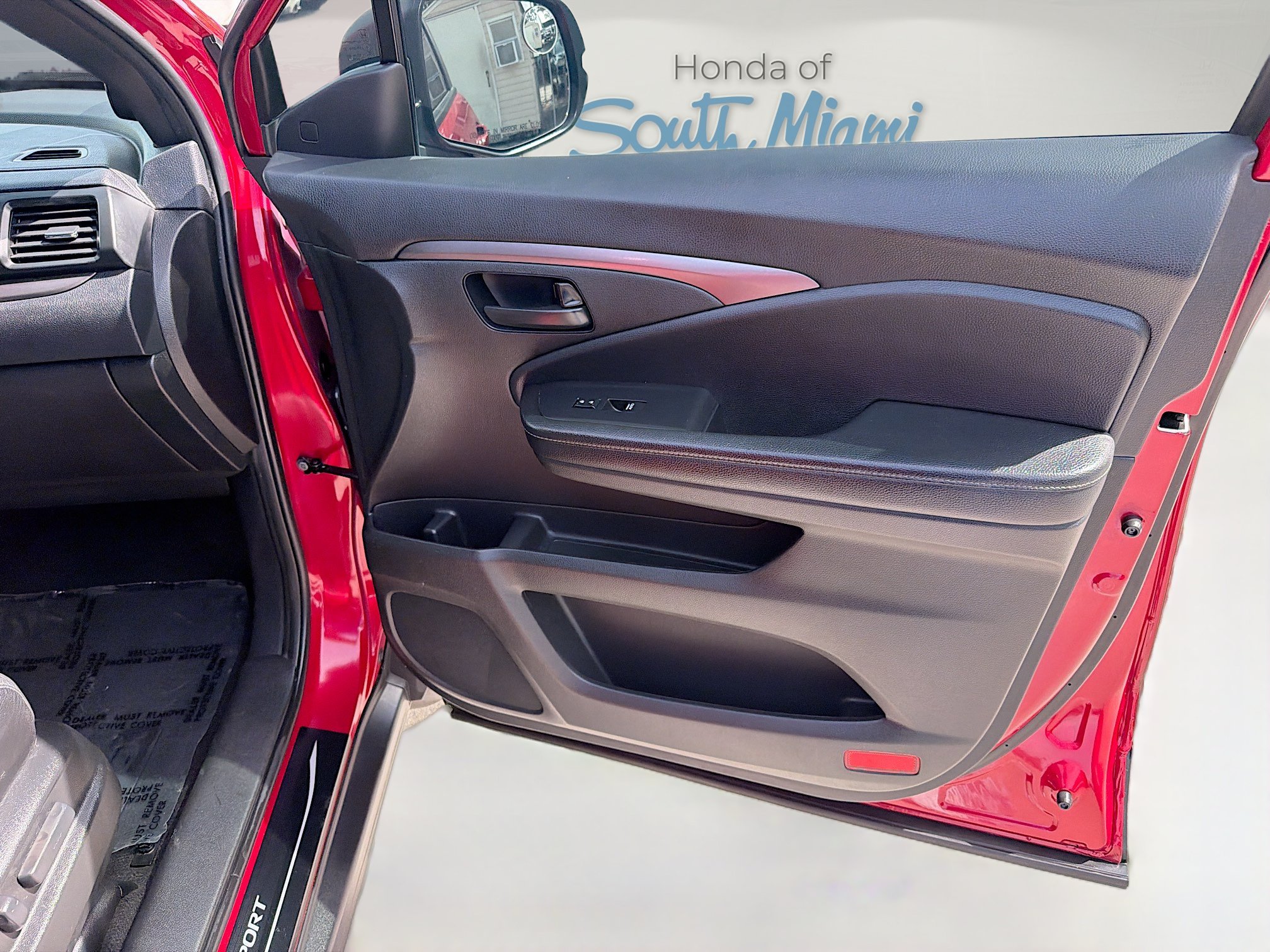 Certified 2025 Honda Passport EX-L image 33
