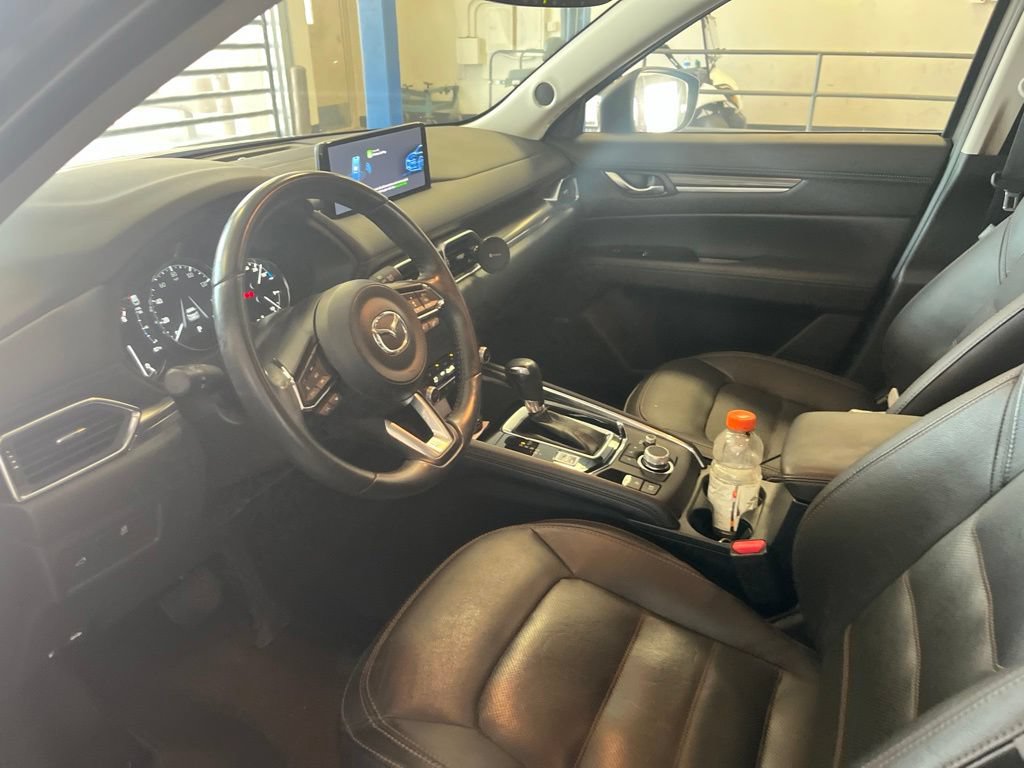 Used 2023 MAZDA CX-5 AWD 2.5 S w/ Premium Package image 3