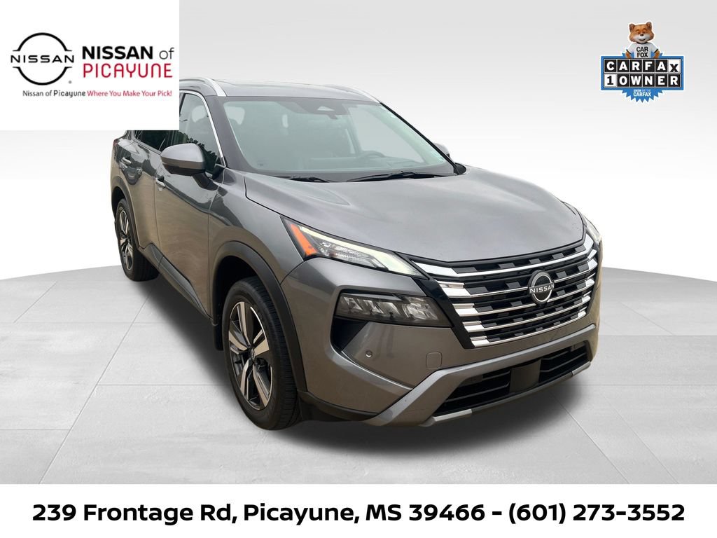 Certified 2025 Nissan Rogue SL w/ SL Premium Package FWD image 9
