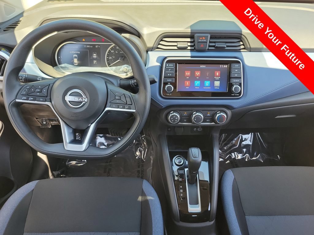 Used 2025 Nissan Versa SV w/ Trunk Package FWD image 4