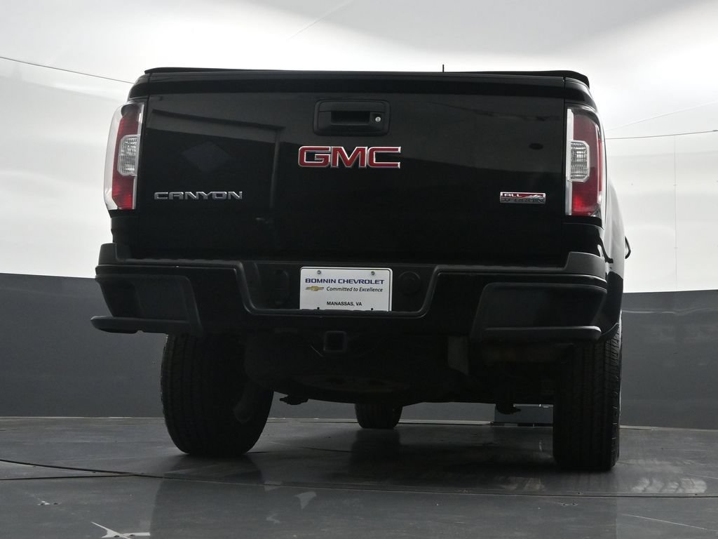 Used 2016 GMC Canyon SLE w/ All Terrain Package AWD/4WD image 32