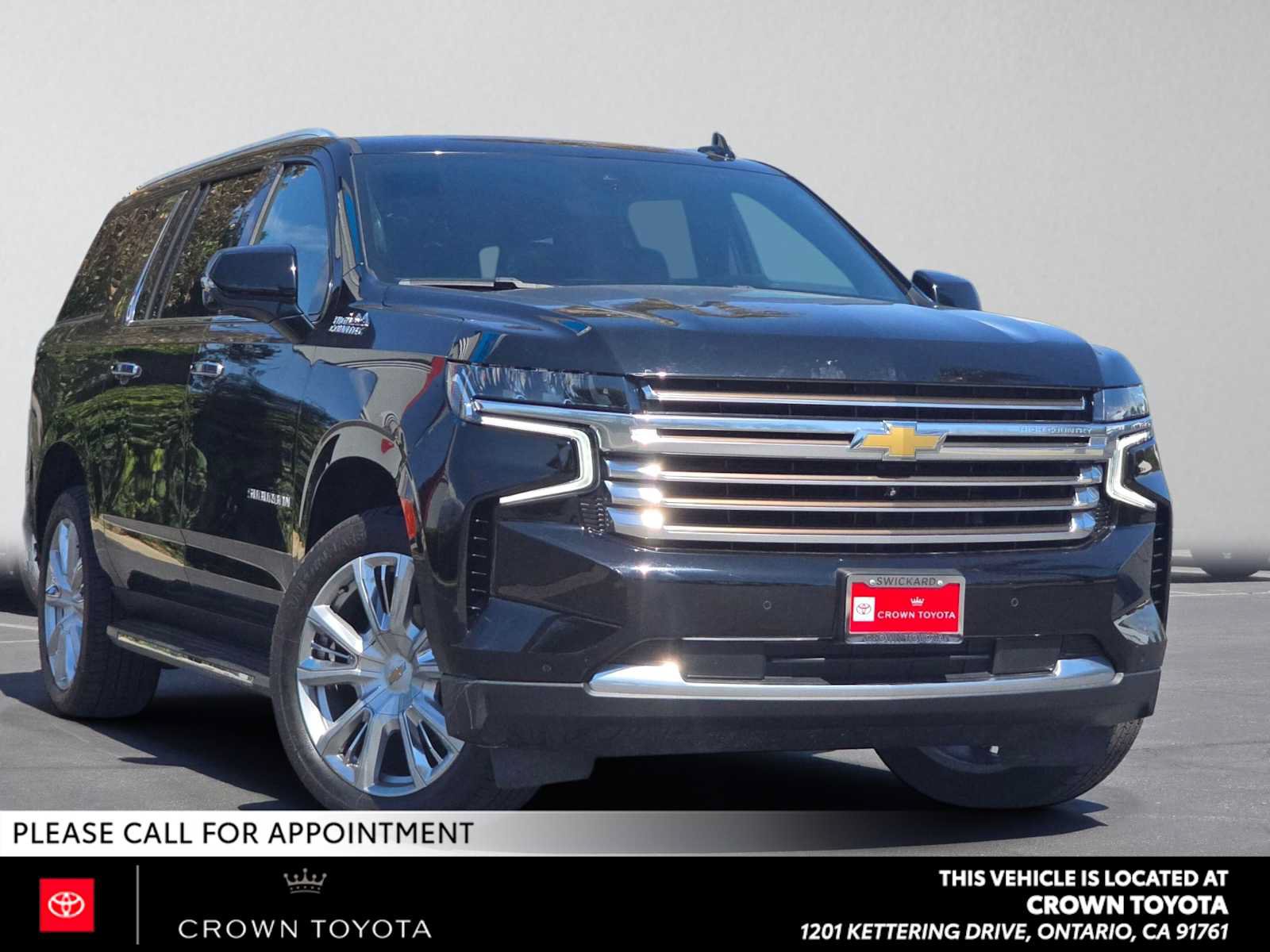 Used 2023 Chevrolet Suburban High Country w/ Max Trailering Package RWD image 1