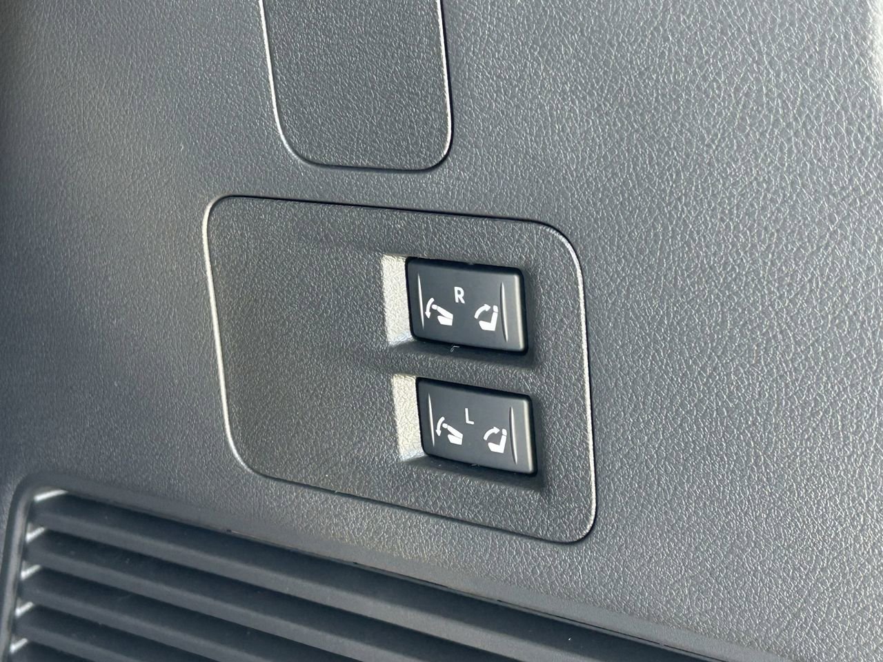 New 2026 INFINITI QX80 Pure image 14