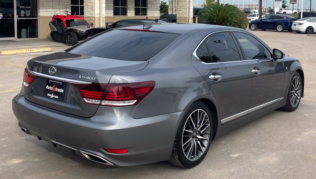 Used 2014 Lexus LS 460 w/ F Sport Package RWD image 4