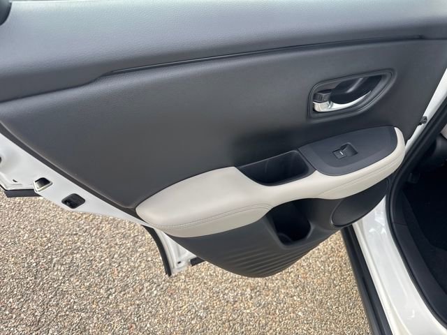 Certified 2023 Honda HR-V LX image 14