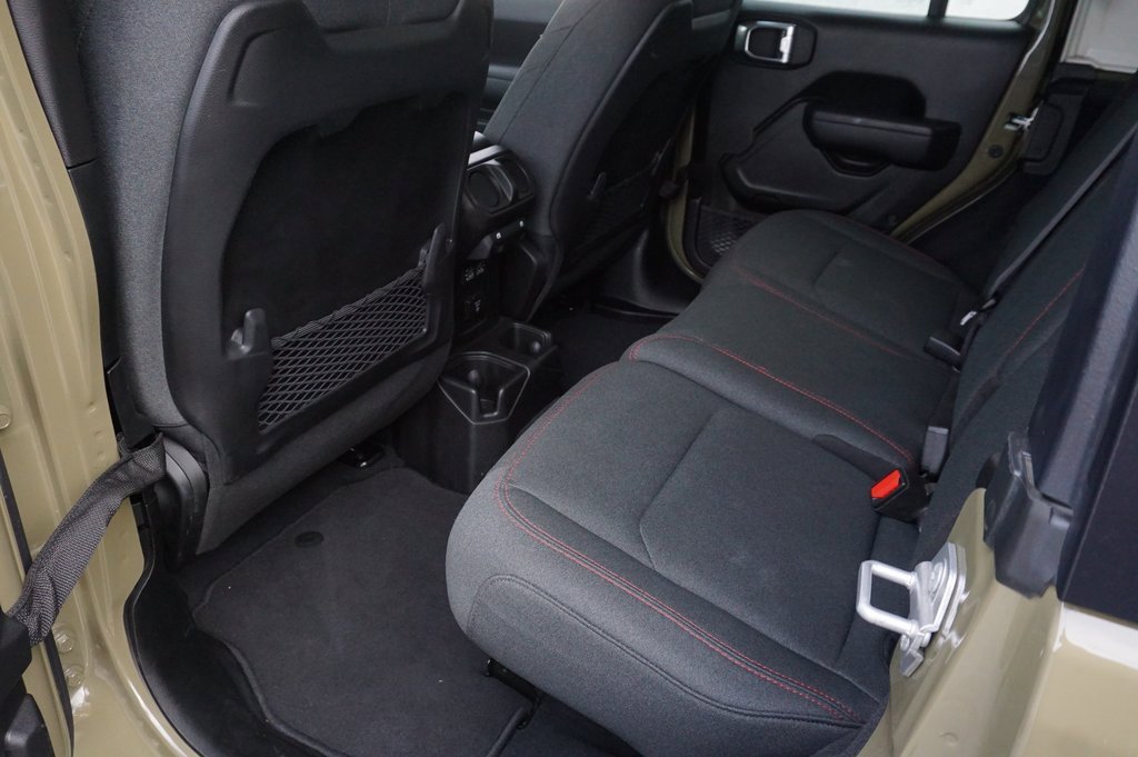 Used 2025 Jeep Wrangler Rubicon image 29