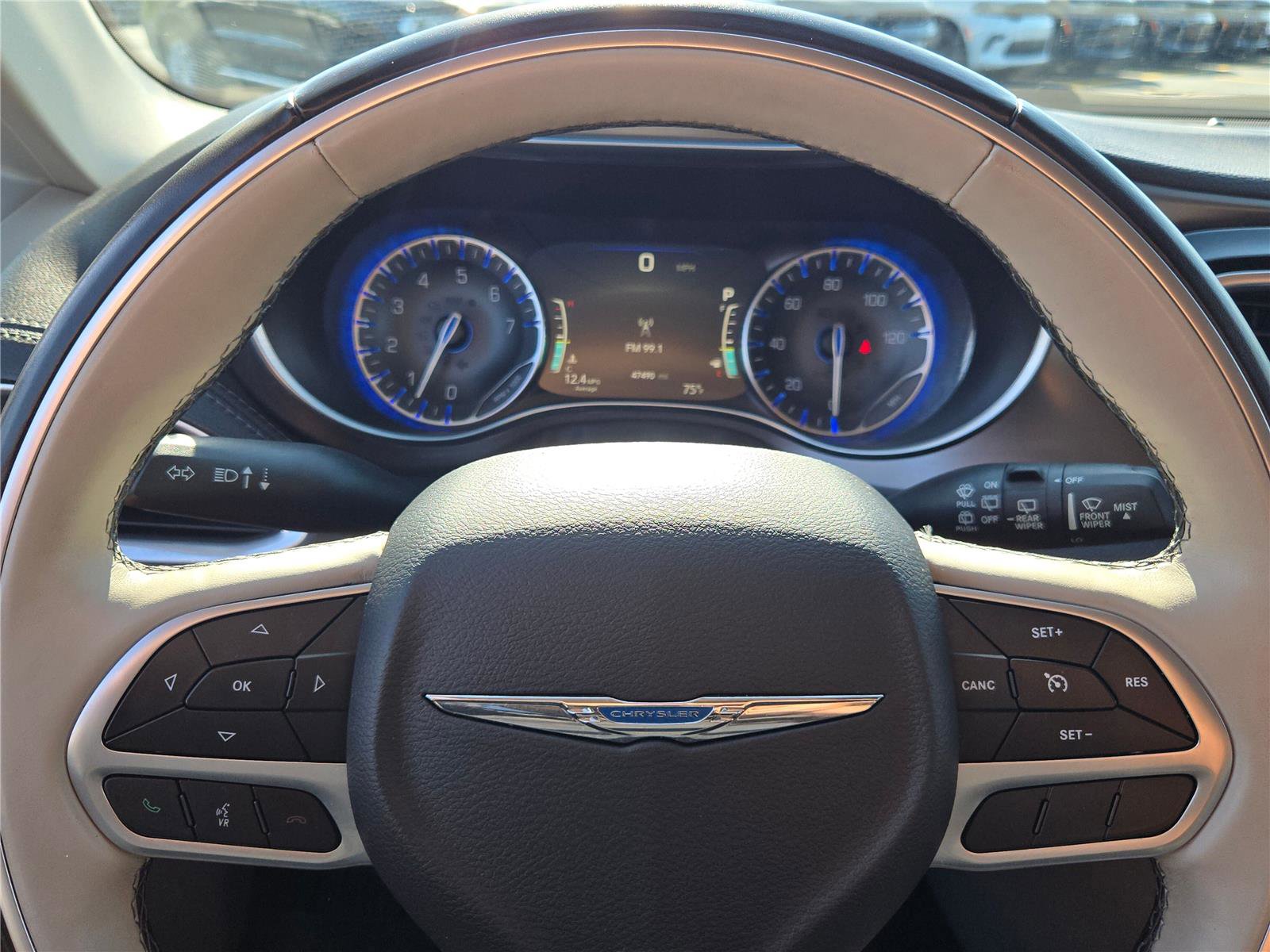 Certified 2018 Chrysler Pacifica Limited image 35