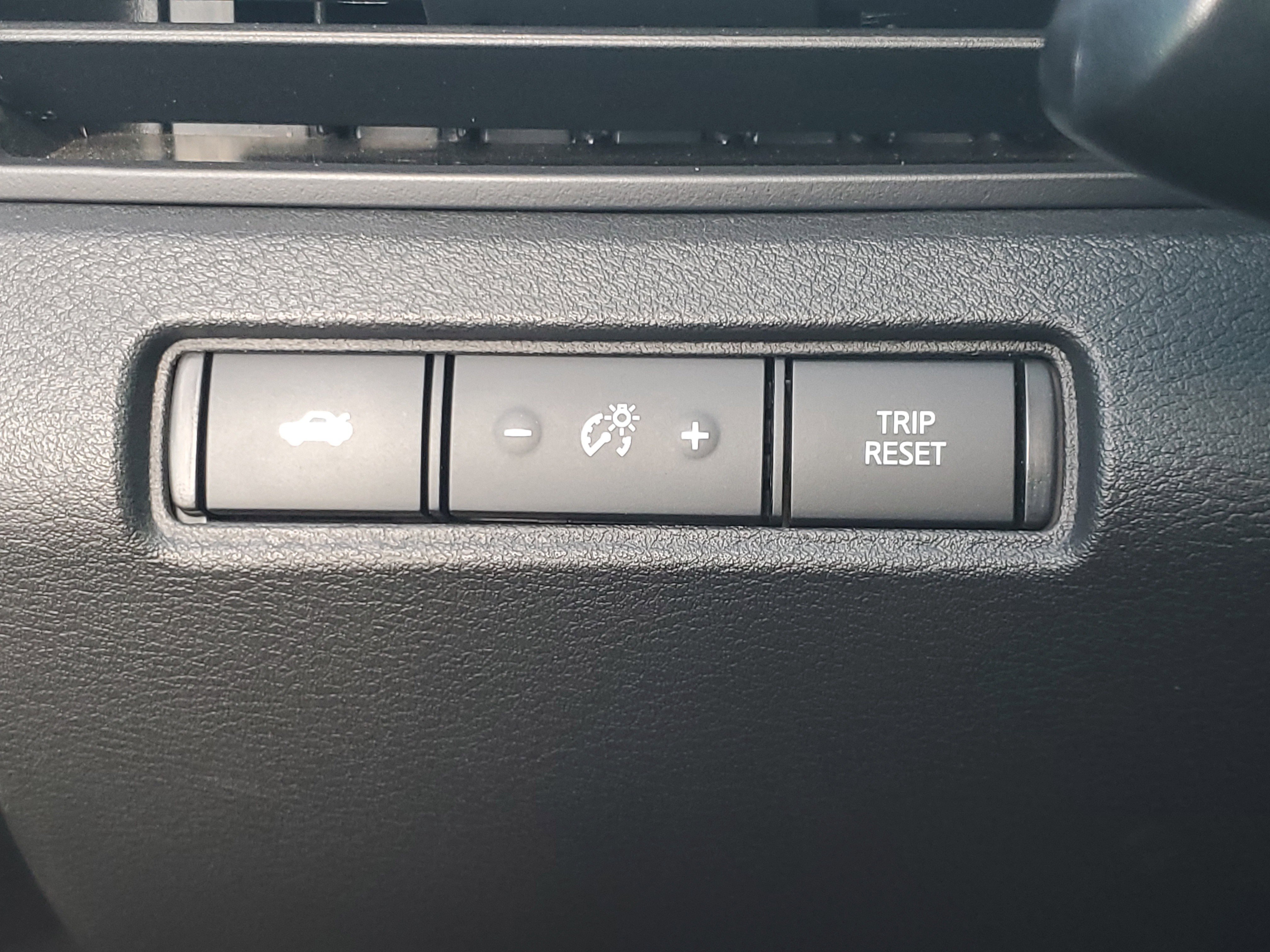 Used 2025 Nissan Altima 2.5 SR w/ SR Premium Package image 20