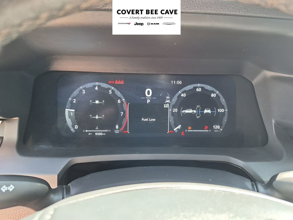 Used 2024 Toyota Tacoma TRD Sport image 36