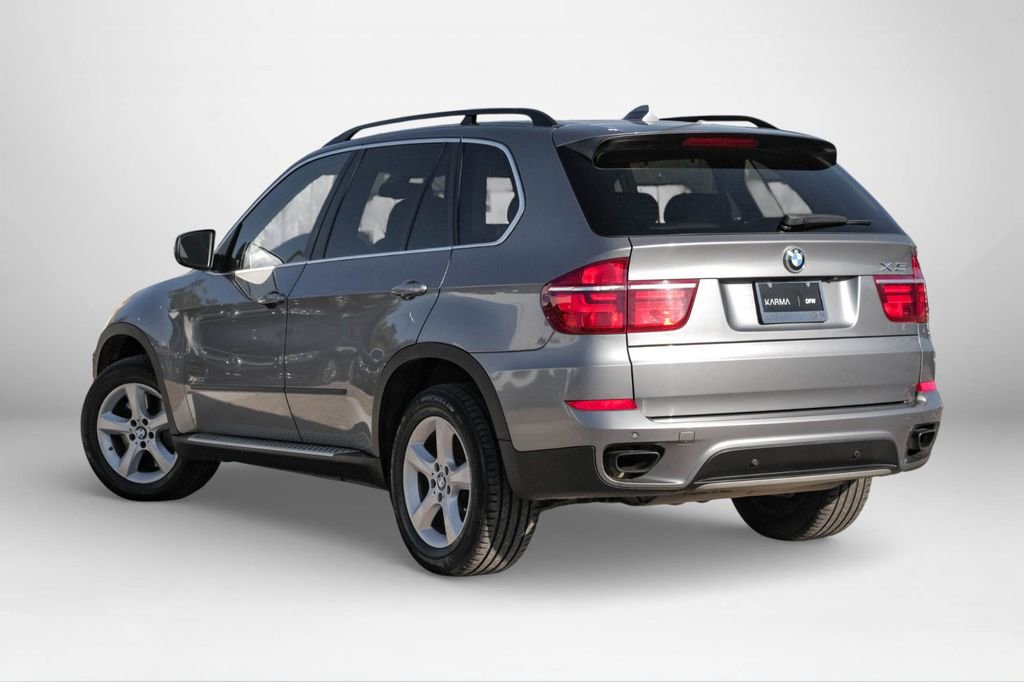 Used 2013 BMW X5 xDrive50i image 8