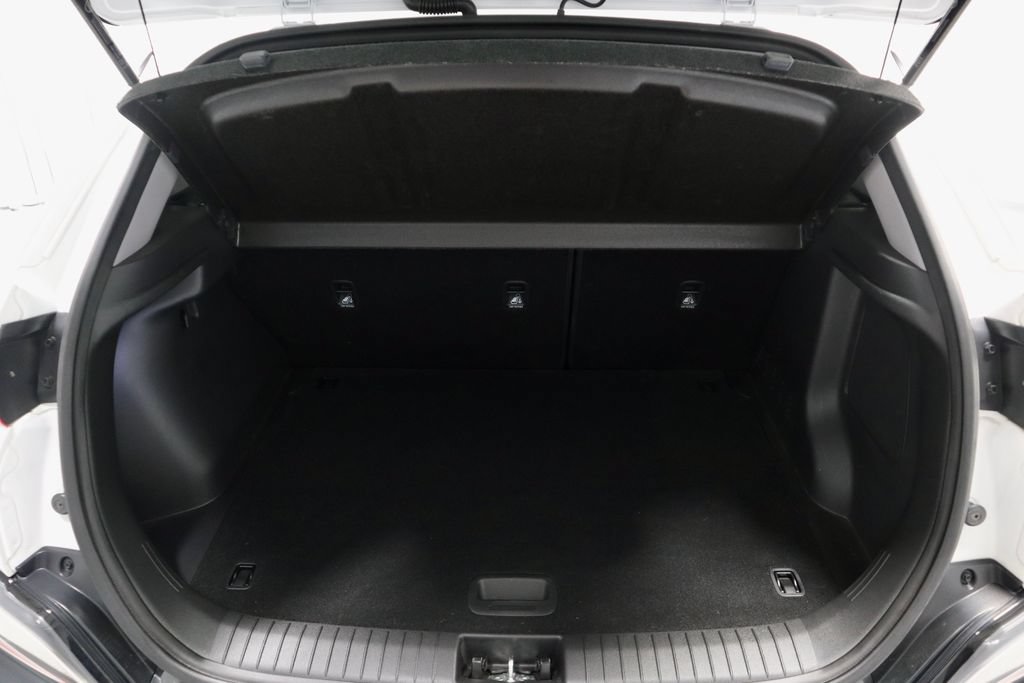 Certified 2023 Hyundai Kona Limited w/ Cargo Package FWD image 15