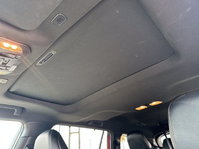 Used 2023 Toyota Highlander XSE FWD image 20