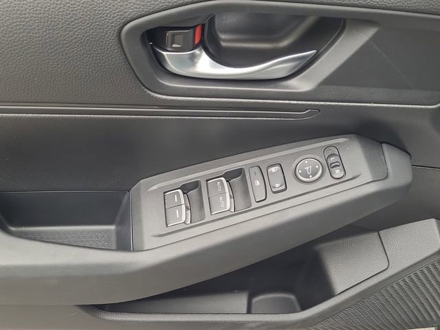 Used 2025 Honda Accord LX image 12